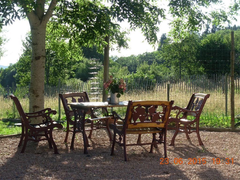 Le Jardin Des Pierres Brunes Saint-Jean-des-Ollières Esterno foto